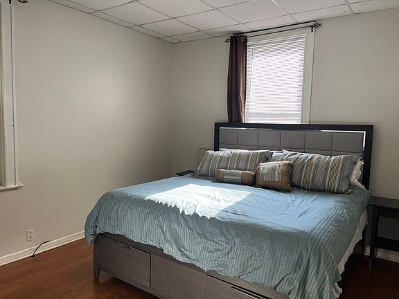 Bedroom with King Bed