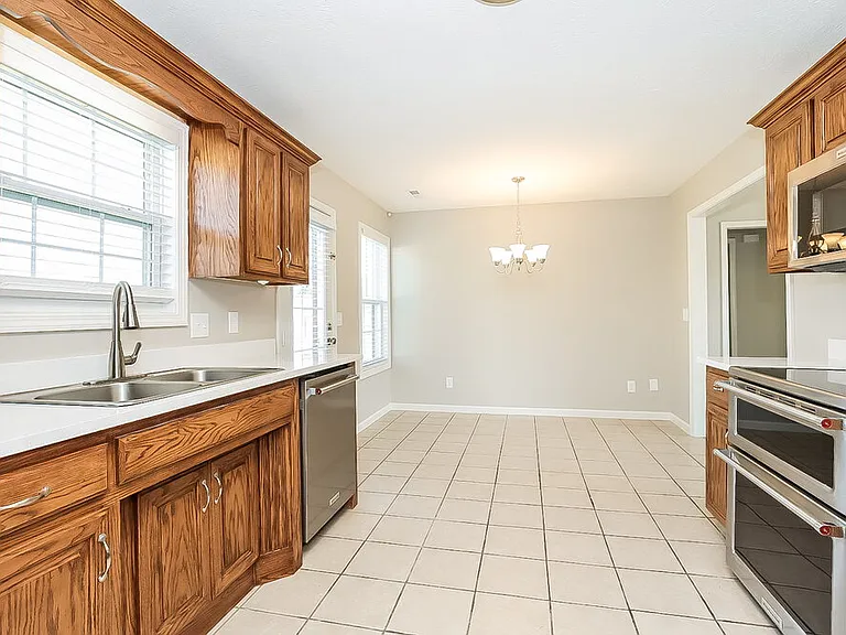 9109 Eddystone Ct — Photo 8