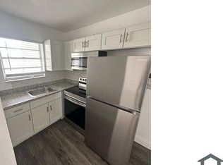 423 NW 9th St APT 24, Miami, FL 33136
