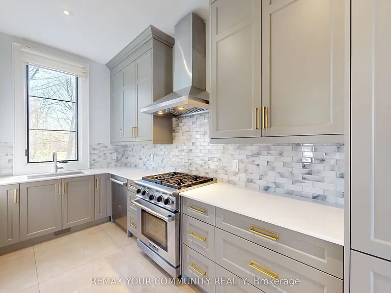 19 Blyth St — Photo 18