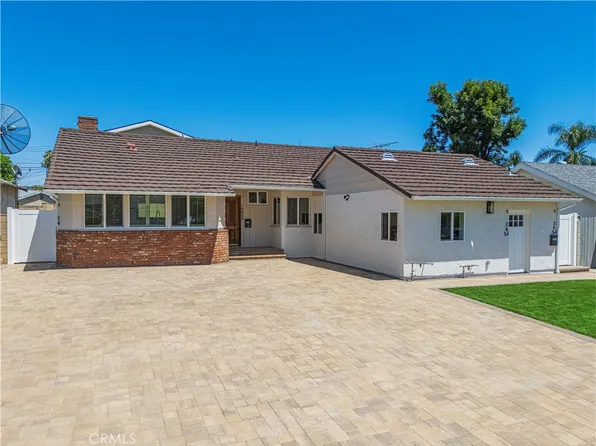 10024 Norwich Ave, Mission Hills, CA 91345
