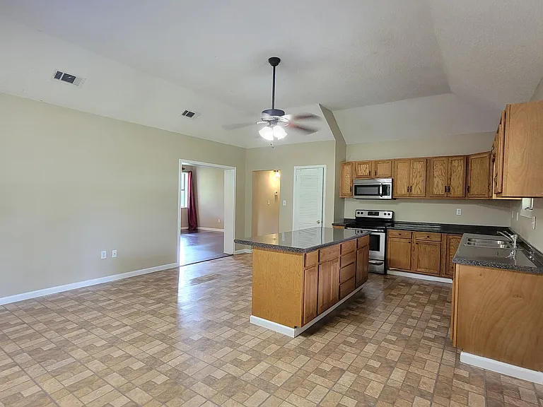 15547 Farm To Market Rd #279 — Photo 21