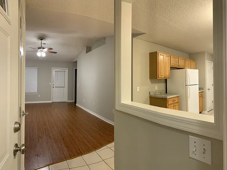 5957 Savannah Dr — Photo 11