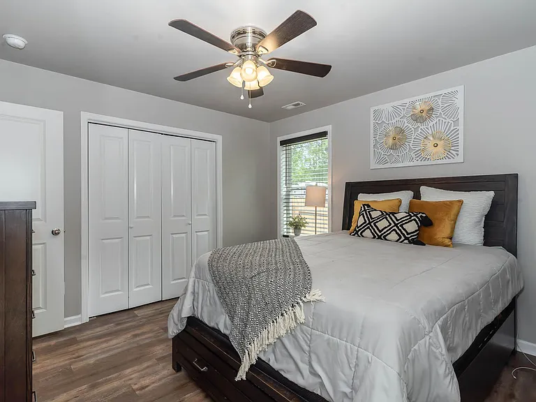 908 Mapleash Ave — Photo 23
