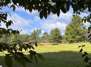 Vl Red Tail Trl, Bellaire, MI 49615