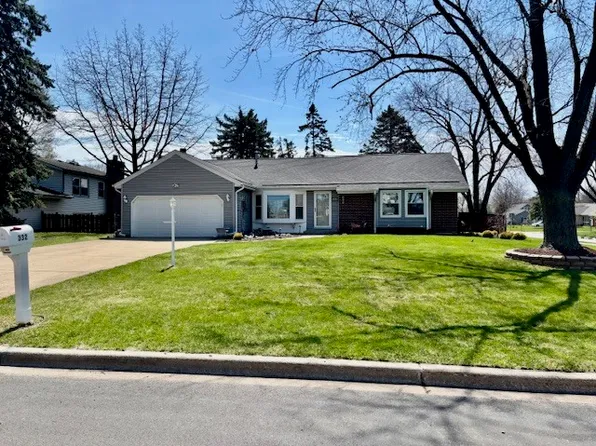 332 El Paso Ln, Carol Stream, IL 60188