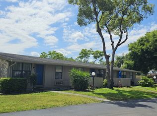 Crystal Court Apartments, Lakeland, FL 33801