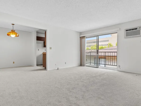 409 Burchett St Unit 210, Glendale, CA 91203
