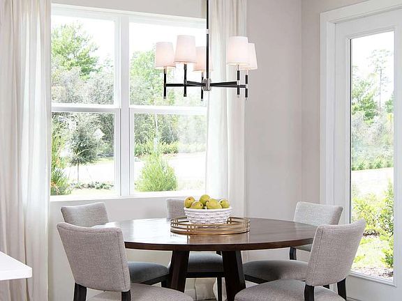 Ellington Place - Taborfield Interior Image 3