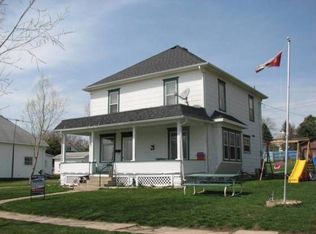 705 E Main St, Winside, NE 68790