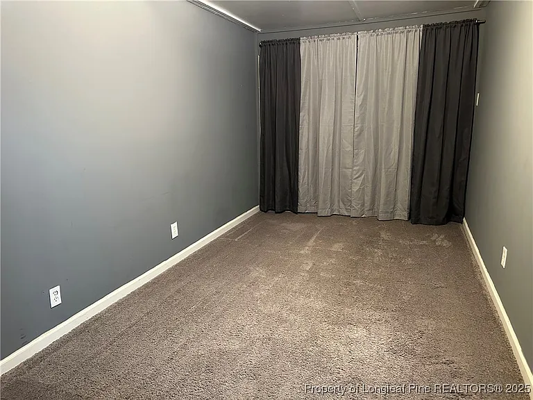 209 Spears Dr — Photo 11