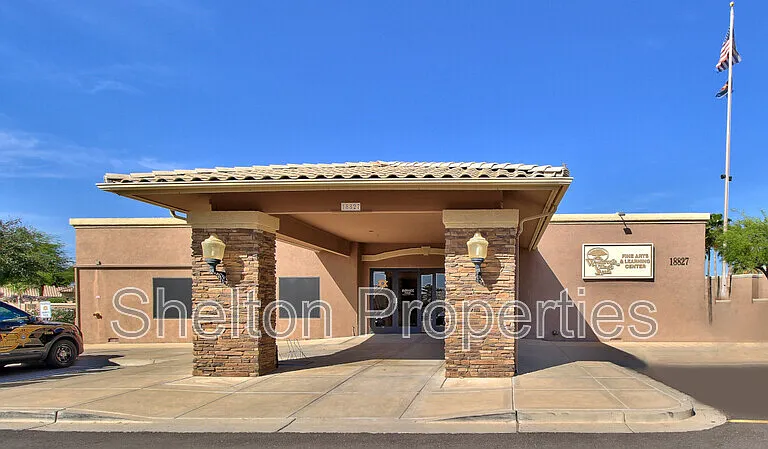 9418 W Tonto Ln — Photo 32