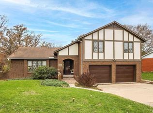 8028 50th St, Coal Valley, IL