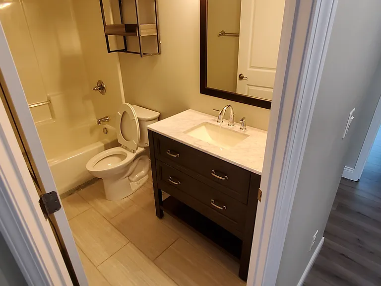 2614 W Murphysboro Rd — Photo 7