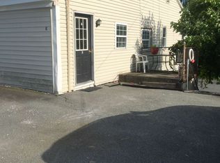 4880 E Prospect Rd #E, York, PA 17406