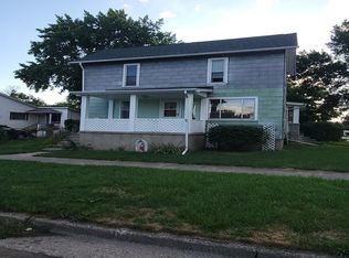 1202 Taylor St, Bay City, MI 48708