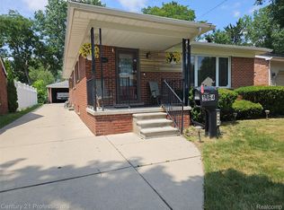 3964 Grindley Park St, Dearborn Heights, MI 48125