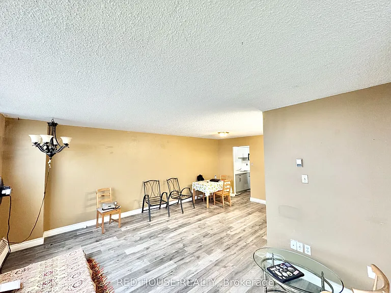 25 Sunrise Ave #1405 — Photo 6