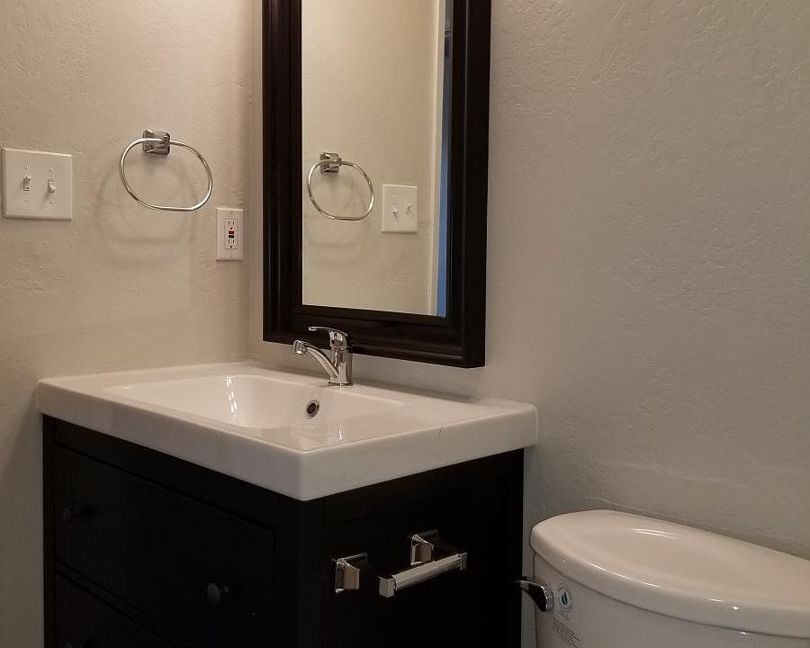 2nd image of 560 Winchester St APT 8