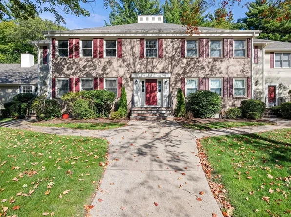 501 Lexington St APT 48, Waltham, MA 02452