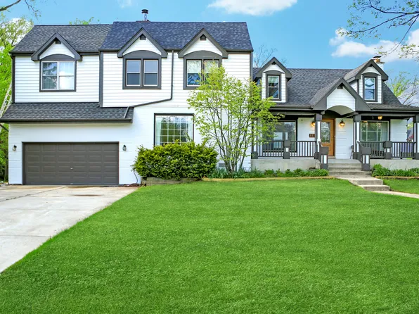 803 W 8th St, Hinsdale, IL 60521