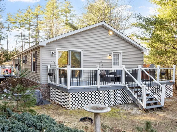 22 Marilyn Drive, Allenstown, NH 03275