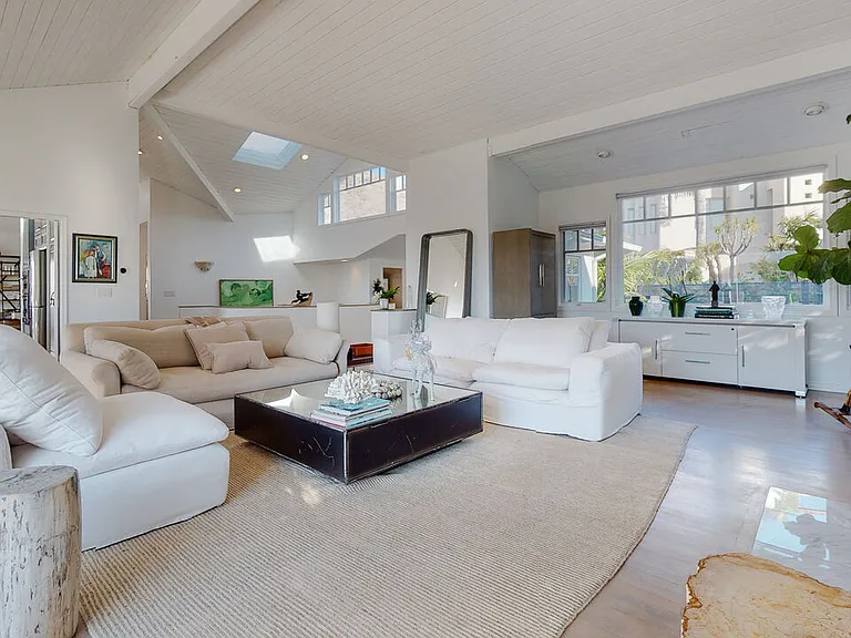 31844 Seafield Dr — Photo 5