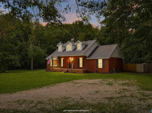 22059 County Road 460, Trinity, AL 35673