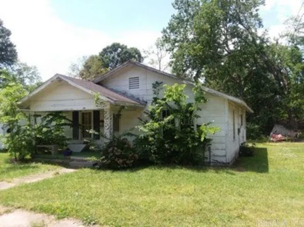 730 Rockport St, Malvern, AR 72104