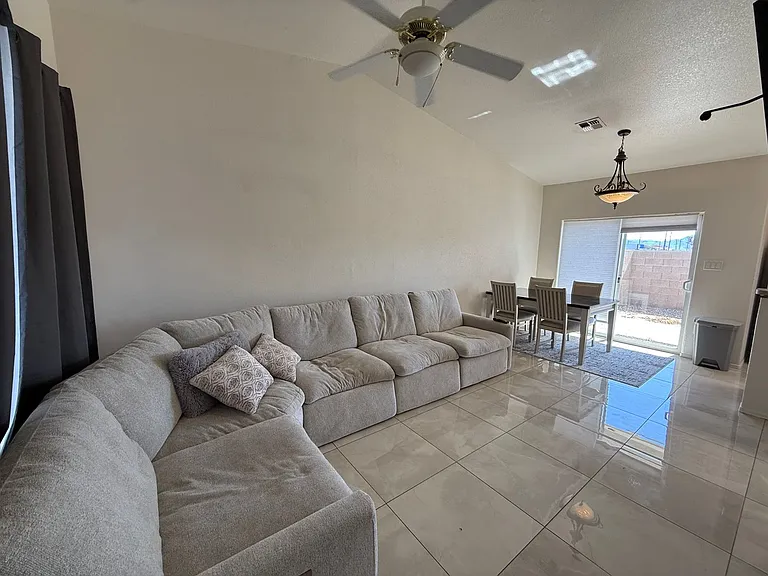 11323 S Kingman Ave — Photo 3