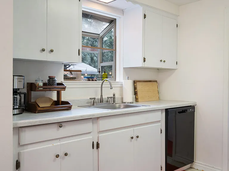 7414 SE Ogden St — Photo 12