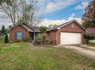 721 Perrin Ln, Jeffersonville, IN 47130