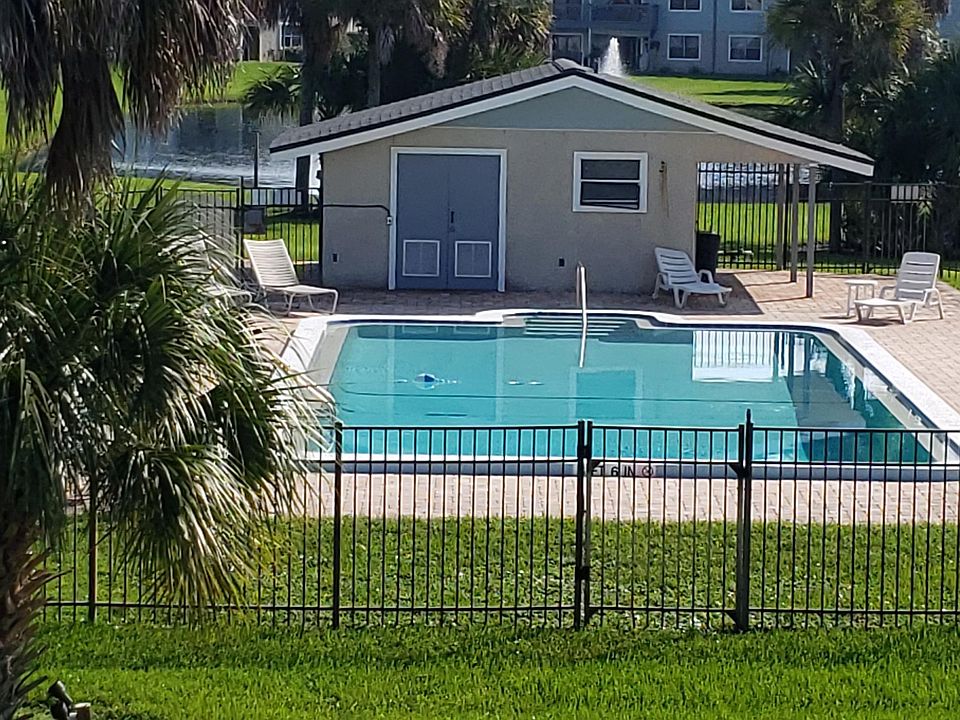2nd image of 700 W Pope Rd Unit B10