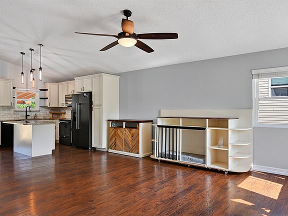2nd image of 4540 Witches Hollow Ln