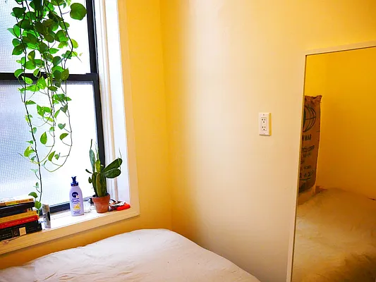 Rented by Bklyn Hts Vic Real Estate | media 12