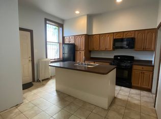 317 N 34th St #1, Philadelphia, PA 19104