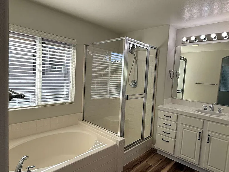 6446 Alexandri Cir — Photo 25