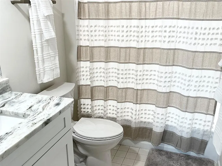40 NE Plantation Rd #410 — Photo 15