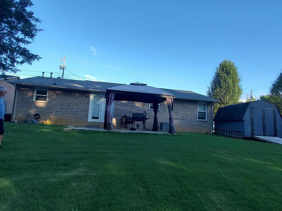 1st image of 809 Josepi Dr