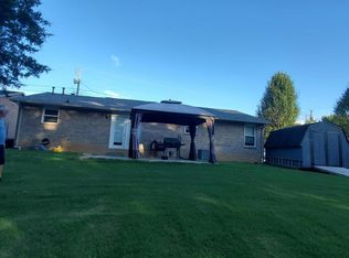 809 Josepi Dr, Knoxville, TN 37918