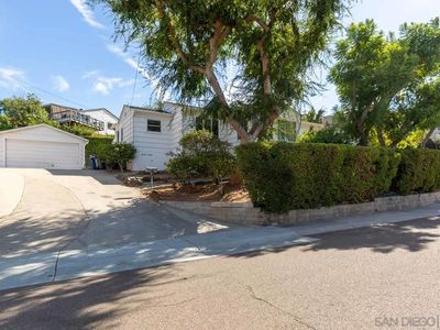 8475 Hillcrest Ave, La Mesa, CA, 91941