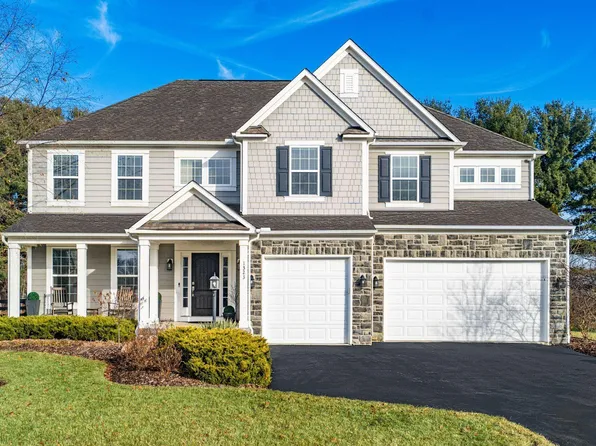 1323 Swanton St, Lewis Center, OH 43035