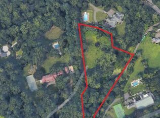 357 Lattingtown Rd, Locust Valley, NY 11560