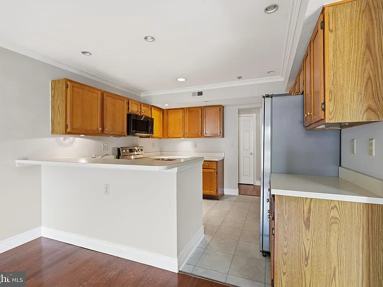 7 Walton Ct — Photo 10
