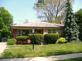 22120 Harding St, Oak Park, MI 48237