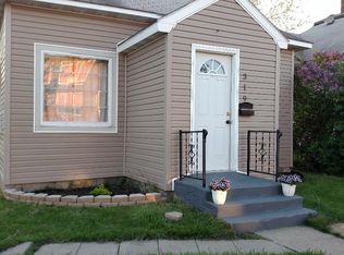 319 2nd St NE, Staples, MN 56479