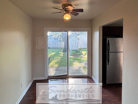 5th image of 907 S 19th St