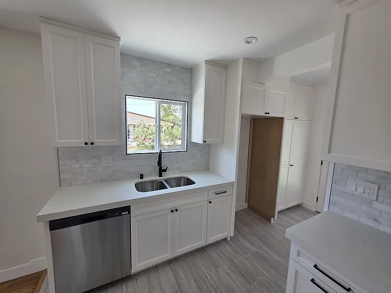 1317 S Montebello Blvd — Photo 6