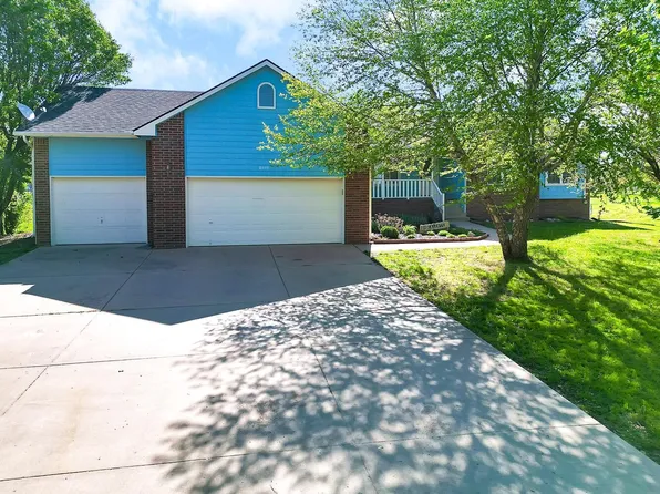 8440 S Minnesota Cir, Haysville, KS 67060