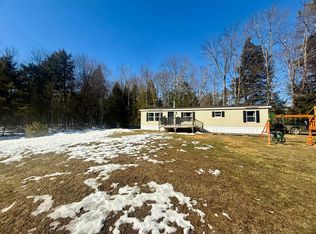 132 Goodhue Rd, Sidney, ME 04330